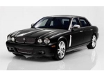 Jaguar xj slaví čtyřicítku