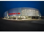 Nové Porsche centrum na Proseku otvírá brány