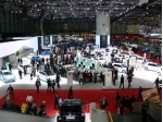 Postřehy z ženevského Palexpa: Záplava hybridů a elektromobilů