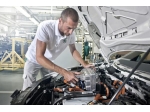 Škoda začala s montáží deseti elektrických Octavií