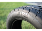 Nízký odpor i vysoká přilnavost: Koncept pneumatiky budoucnosti od Lanxess