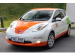 ČEZ převzal dva elektromobily Nissan Leaf