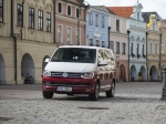 Dodávkou roku je VW Transporter