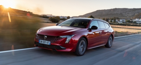Nový Peugeot 508 a 2008